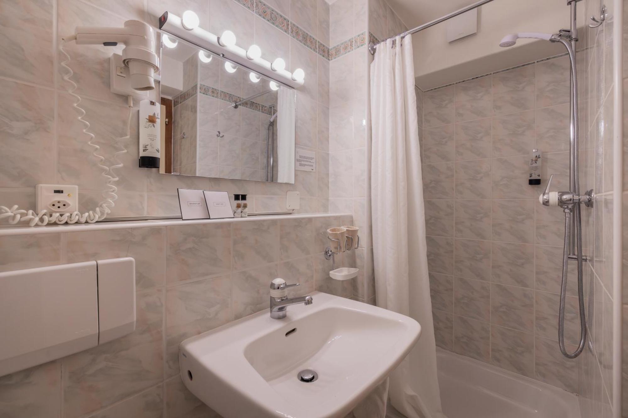 Hotel La Rotonde Вербье Экстерьер фото